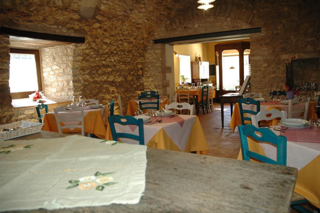 Agriturismo Casale La Palombara Cerreto di Spoleto Екстериор снимка